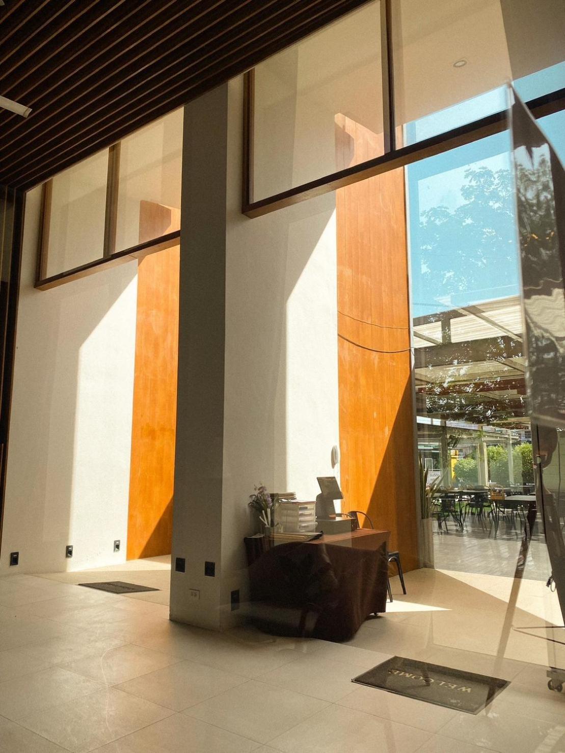 ภูรินดา เรสซิเดนซ์ Hotel สระบุรี ภายนอก รูปภาพ